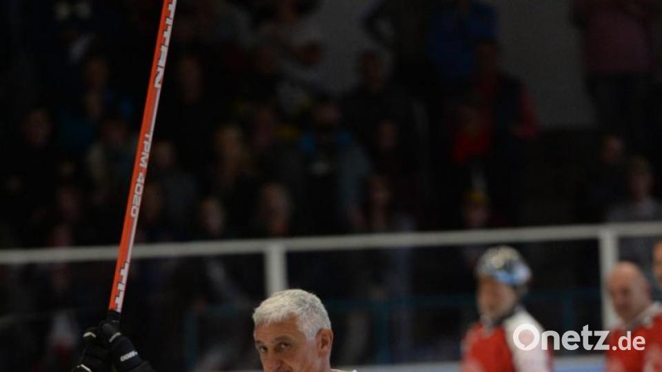 Das Legendenspiel des ERSC Amberg hat am Samstag alle Erwartungen erfüllt und teilweise sogar übertroffen. Verein und Fans machten ein großes Fest daraus. Bild: Brückmann