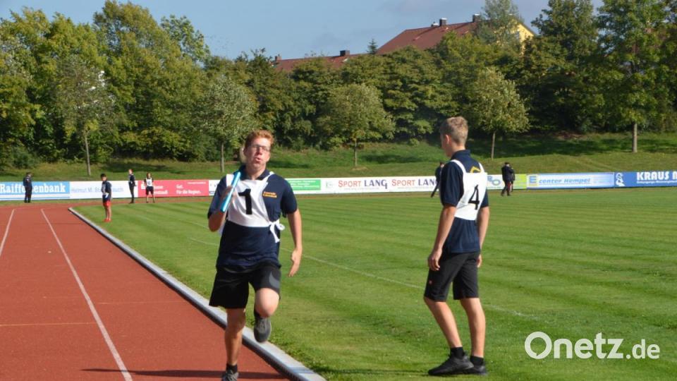 Durchhalten beim 1500-Meter-Staffellauf. Bild: dob