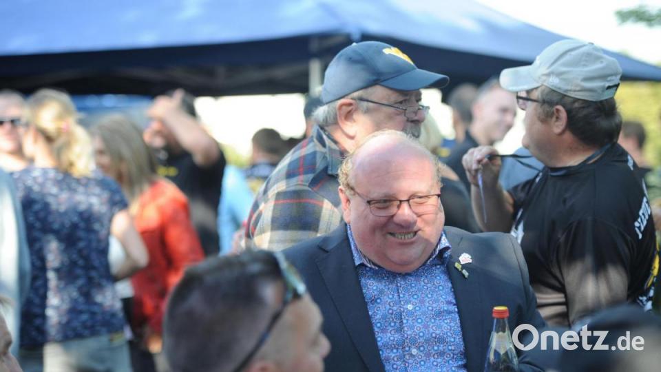 Das Legendenspiel des ERSC Amberg hat am Samstag alle Erwartungen erfüllt und teilweise sogar übertroffen. Verein und Fans machten ein großes Fest daraus. Bild: Brückmann