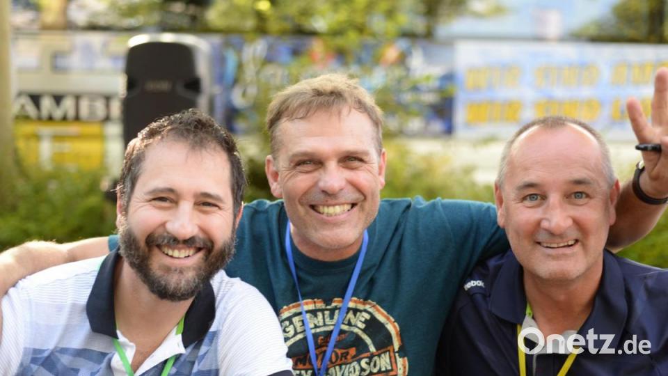Das Legendenspiel des ERSC Amberg hat am Samstag alle Erwartungen erfüllt und teilweise sogar übertroffen. Verein und Fans machten ein großes Fest daraus. Bild: Brückmann