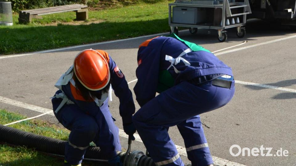 Paarweise wird gekuppelt war das Zeug hält. Bild: dob