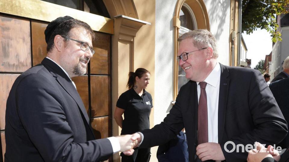 Rabbiner Elias Dray und Oberbürgermeister Michael Cerny. Bild: Wolfgang Steinbacher