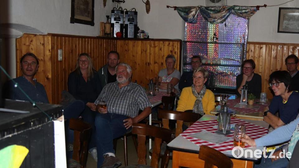 In der Landkutsche lief ein alter Film an historischer Stätte. Bild: mfh