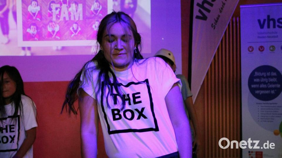 Svenja Troidl, Mitglied der Hip-Hop-Tanzgruppe &quot;The Box&quot;, tanzt in ihrem Solo unter anderem zu dem Song &quot;Bad Guy&quot; von Billie Eilish. Bild: men
