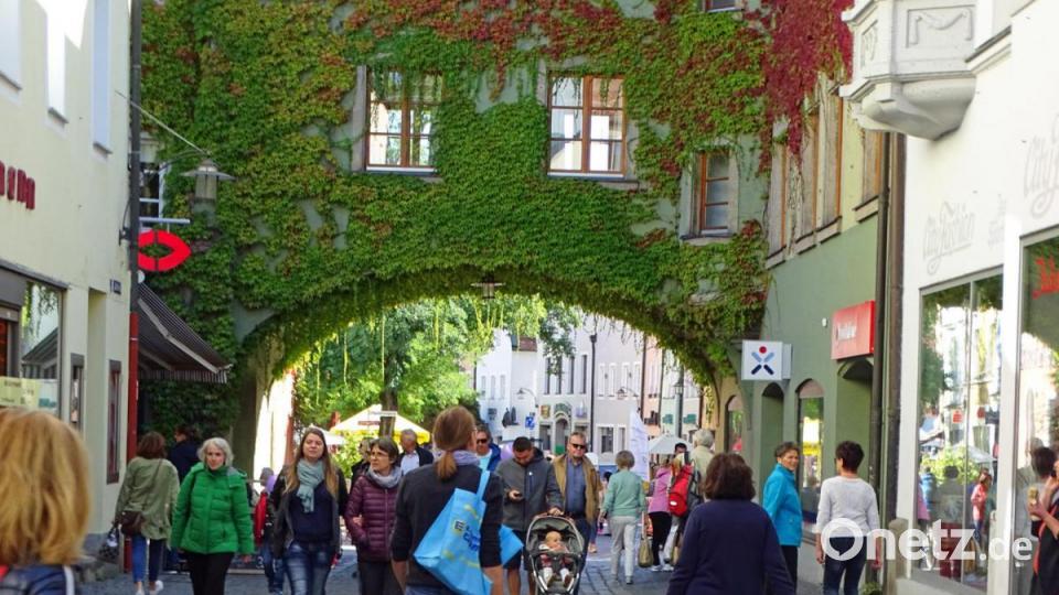 Stadtbummel durchs Obere Tor. Bild: Dobmeier