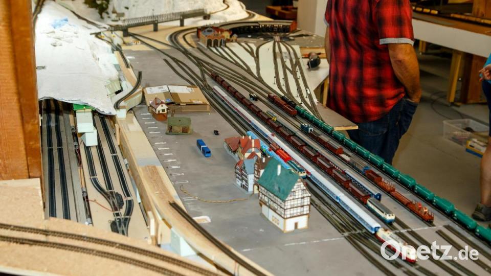 Der Bahnhof der Spur-N-Anlage. Bild: Hösamer