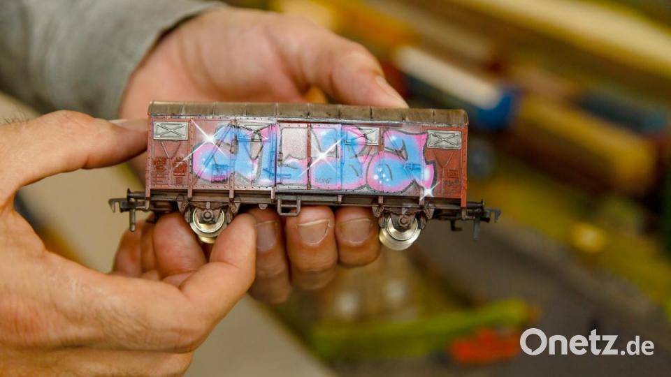Weitere Bilder von den Anlagen der Schwandorfer Modellbahner. Bild: Hösamer