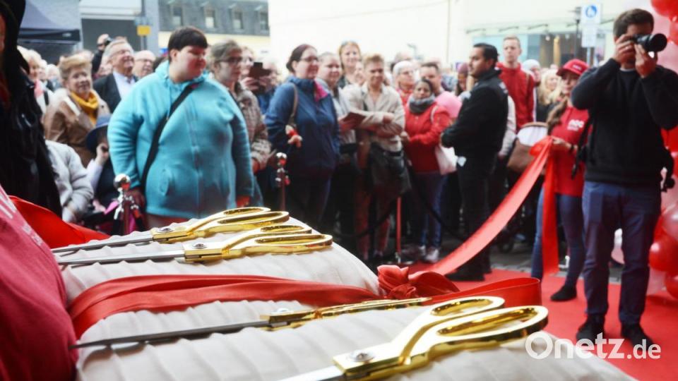 Das Einkaufscenter NOC in Weiden ist eröffnet. Bild: Gabi Schönberger