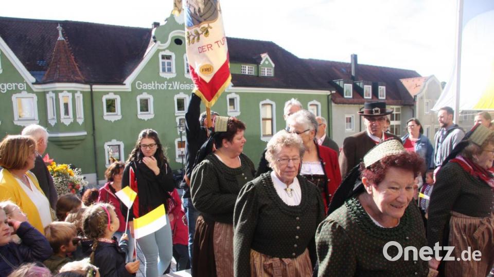 Amtseinführung von Pfarrer Markus Nees in Wiesau. Bild: wro