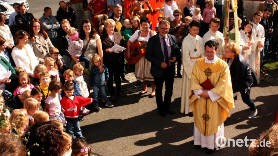 Pfarrer Thomas Kohlhepp ist nun auch in Neunkirchen in sein Amt eingeführt. Bild: R. Kreuzer