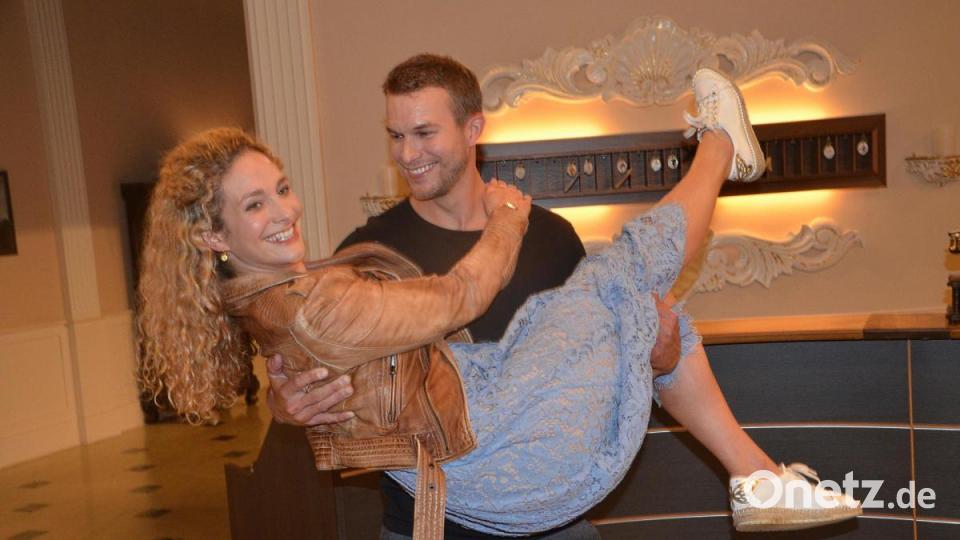 Das neue Traumpaar in "Sturm der Liebe": Léa Wegmann und Florian Frowein. Bild: Kunz