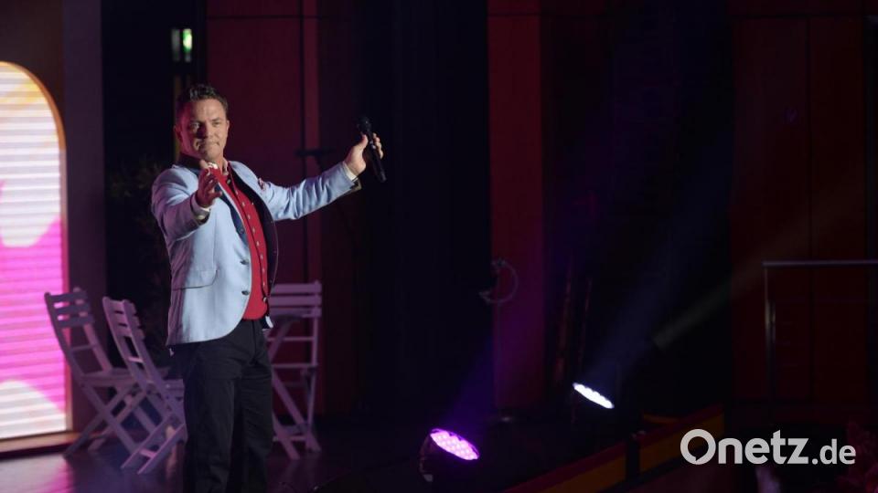 Ein Auftritt der in Erinnerung bleiben wird. Stefan Mross gastierte im ACC mit seinem Programm "Immer wieder Sonntags - unterwegs". Bild: Andreas Brückmann