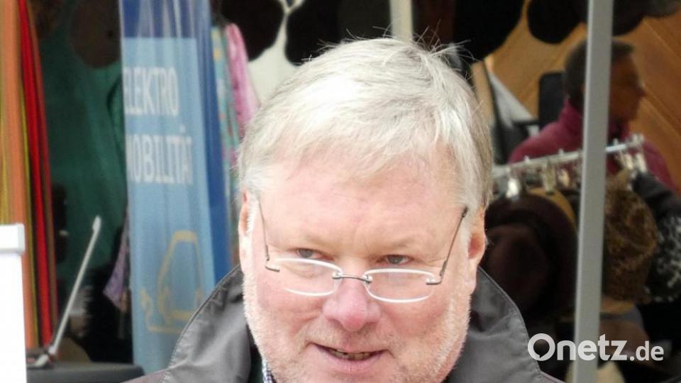 Der Erntedankmarkt, so Schirmherr Wolfhard-Rüdiger Wicht, sei Werbung dafür „Klima und Ressourcen zu schonen und auch Betriebe vor Ort und Wertschöpfung in der Region zu erhalten“. Bild: sön