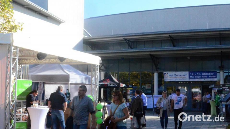 Messe &quot;Mein Zuhause! Nordoberpfalz&quot; in der Max-Reger-Halle. Bild: Kunz