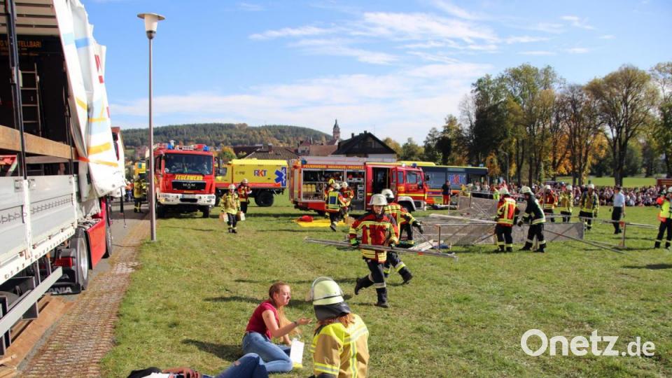 Die Verantwortlichen hatten für sehr realitätsnahe Bedingungen gesorgt - bis hin zu &quot;geschminkten&quot; Verletzungen bei den Unfallopfern. Bild: jma