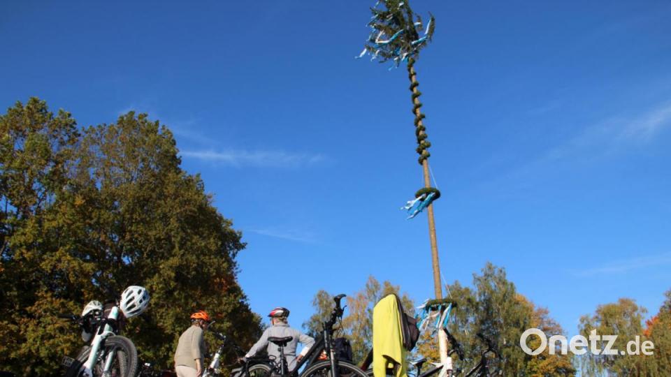 Goldener Oktober bei der Kirwa im Oberland: In Schleißdorf genossen hunderte Besucher eine zünftige Spätsommer-Kirchweih. Bild: gri