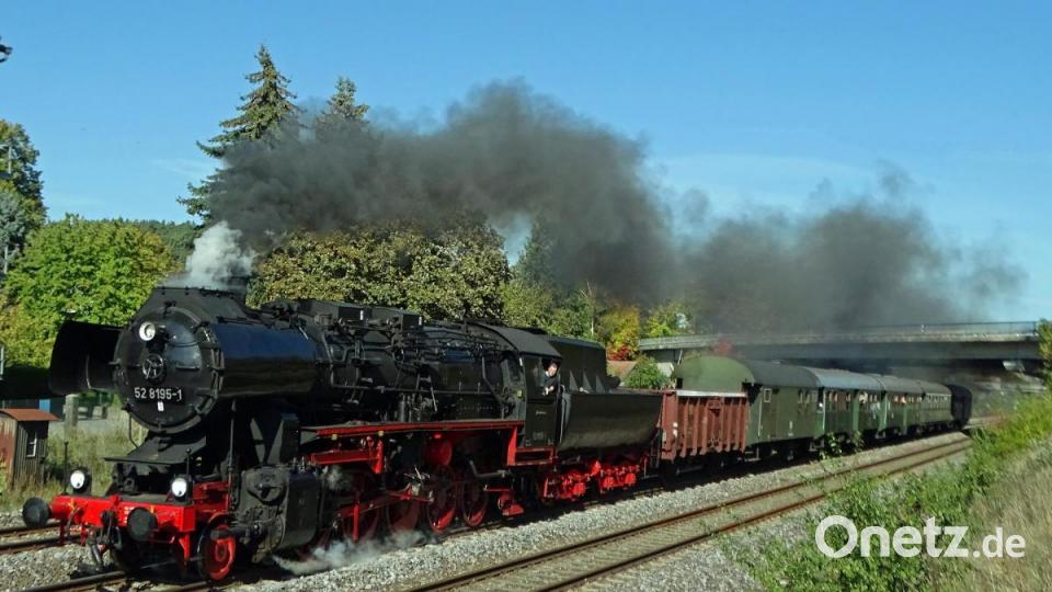 Impressionen von der Fahrt mit einem historischen Zug der Fränkischen Museumseisenbahn durch die Oberpfalz. Bild: Dobmeier