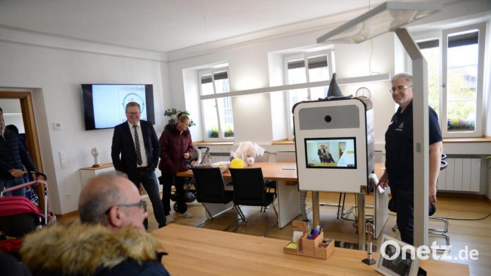 Per Fotobox direkt als Erinnerungsbild aus dem OB Zimmer im Rathaus. Bild: Andreas Brückmann
