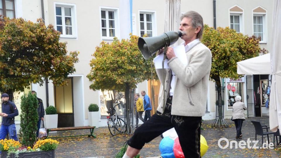 CO2-Steuer-Gegner Helmut Bauer in Aktion. Bild: Kunz