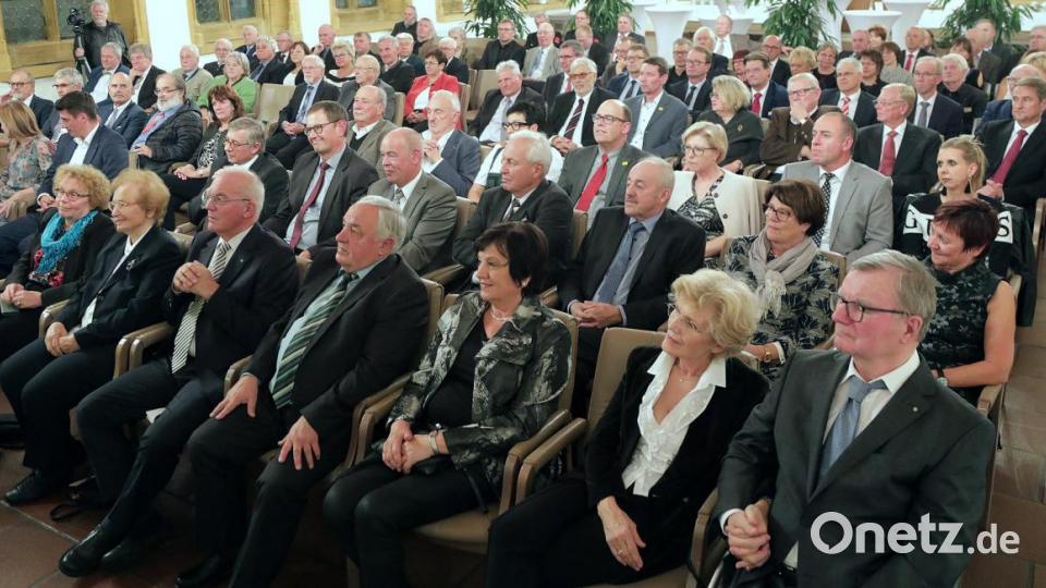 Verleihung Ehrenbürgerwürde an Alt-OB Wolfgang Dandorfer im Großen Rathaussaal Bild: Wolfgang Steinbacher