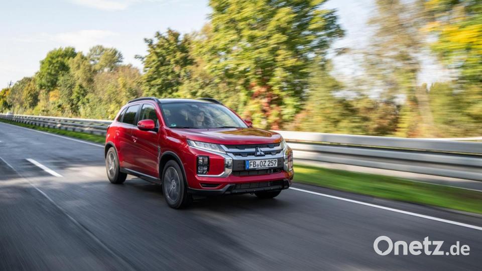 Ohne Turbolader muss der neue Zweiliter-Motor auskommen. Trotz der 150 PS wirkt der ASX mit CVT-Getriebe jetzt nicht unbedingt leichtfüßig. Bild: Mitsubishi