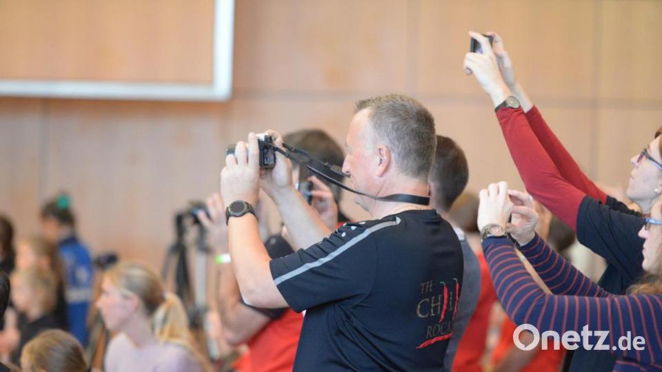 Eröffnet am Vormittag mit einem Breitensportturnier, zu dem der Tanznachwuchs aus der ganzen Nordbayerischen Region kam. 17 Paare in drei Startklassen stellten sich der Jury. Bild: Andreas Brückmann