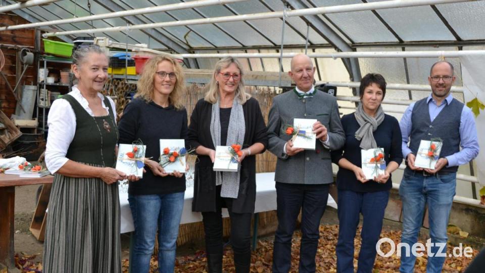 Mitwirkende Autoren (von links): Johanna Eisner, Susanne Bosch, Karin Holleis, Hansjörg Hauser, Ulrike Gschwendtner und Thomas Völkl. Bild: Susanne Forster