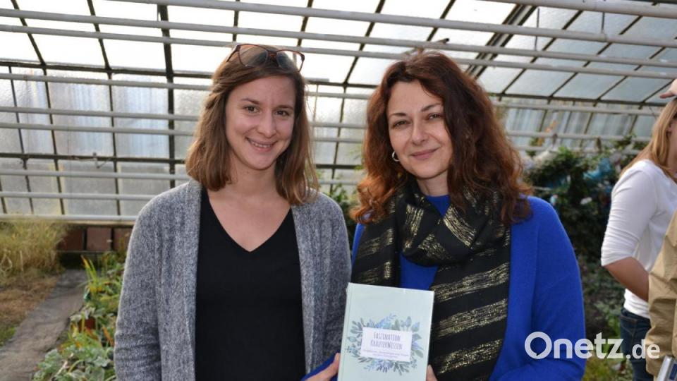 Martina Bauer (links) und Manuela Bonfissuto vom Battenberg-Gietl-Verlag. Bild: Susanne Forster