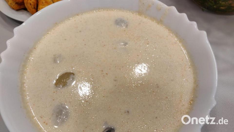 Arabisch kochen: Laban ummuh, Lammfleisch in gekochtem Joghurt Bild: td