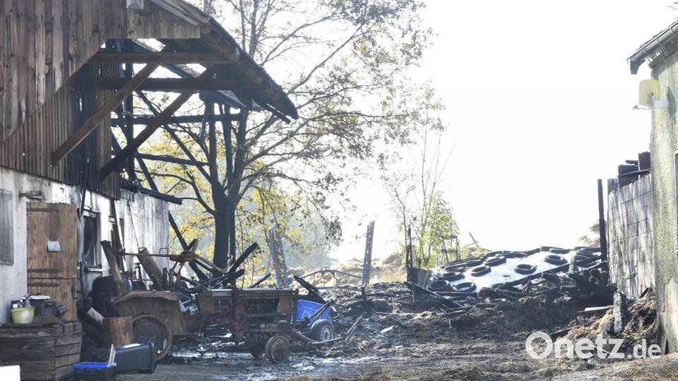 Abgebrannter Hof in Grünau bei Luhe-Wildenau Bild: Petra Hartl