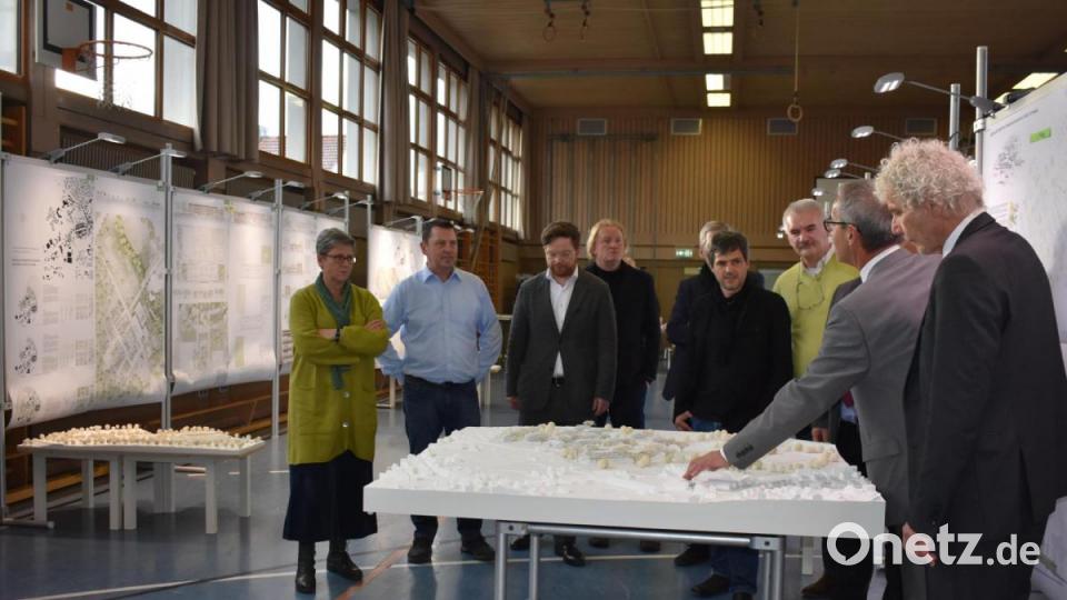 Die elf Preisrichter entschieden am Dienstag und Mittwoch über die eingereichten Vorschläge von 20 Architekturbüros. Gewonnen haben die Pläne der Architekturbüros Petry und Voll aus Stuttgart sowie Eurich und Gula aus Wendlingen. Bild: lue