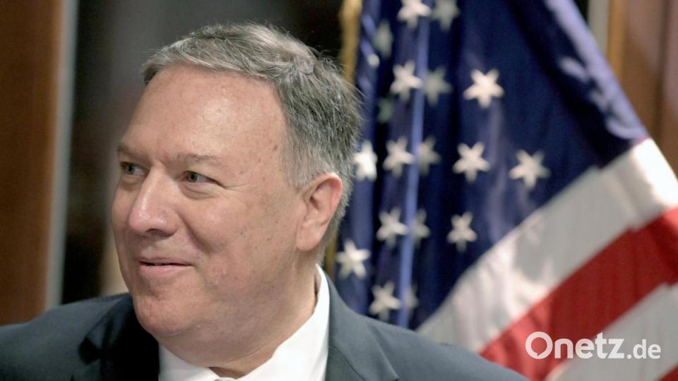 Mit einem Besuch von US-Soldaten im bayerischen Grafenwöhr hat US-Außenminister Mike Pompeo am Donnerstag seinen zweitägigen Deutschlandbesuch gestartet. Bild: Jens Meyer/AP-Pool/dpa