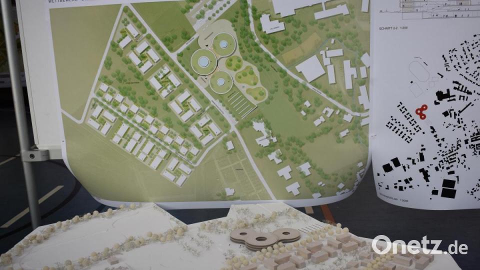 Den dritten Preis bekamen die Architekturbüros Maisch und Wolf sowie Rainer Schmidt Landschaftsarchitekten aus Berlin. In ihrer Version soll der Neubau der Realschule aus drei Zylindern bestehen. Bild: lue