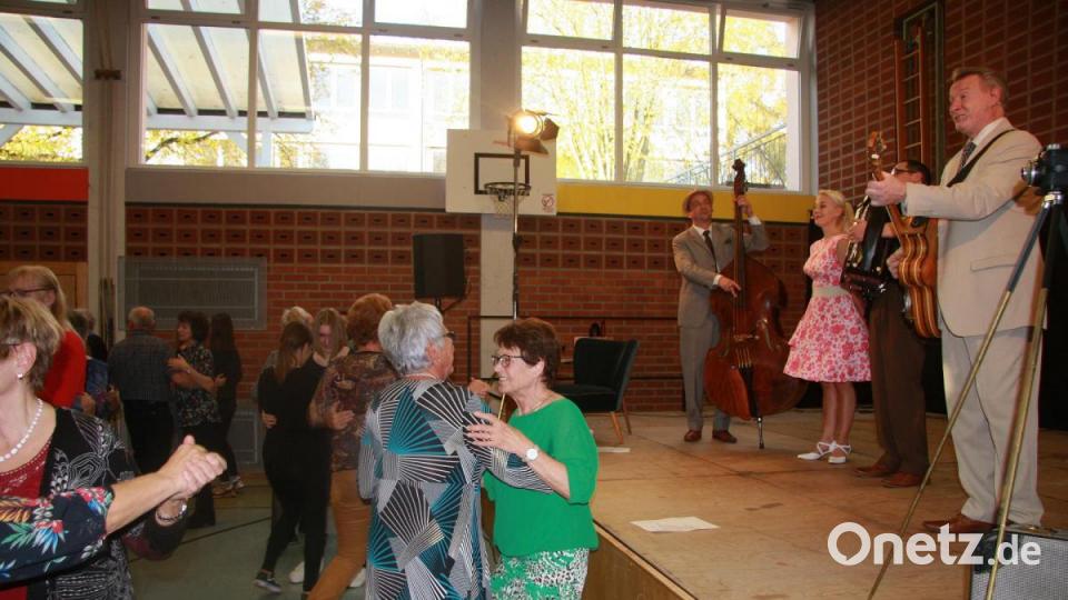 Conny und die Sonntagsfahrer in Krummennaab Bild: wro