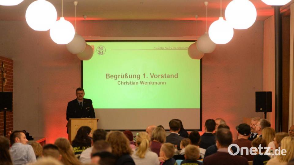 Vorsitzender Christian Wenkmann bei seinen Grußworten. Bild: Andreas Brückmann