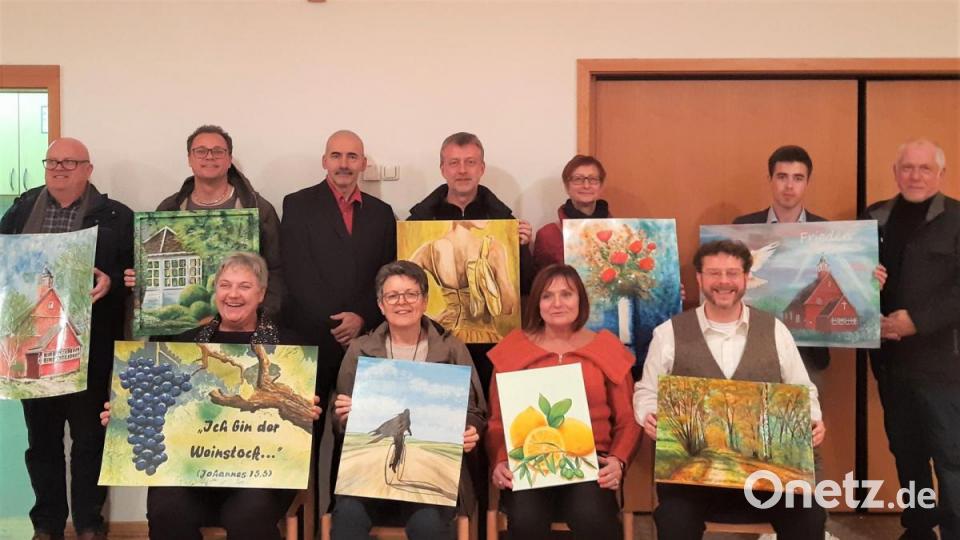 &quot;Kunst trifft Kunst&quot; beim Kantatenkonzert in der evangelischen Michaelskirche Grafenwöhr und im Gemeindehaus bei einer Vernissage mit Bilder von Johannes Janner. Bild: rgr