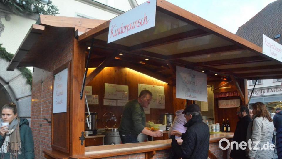 Nach den heftigen Querelen der vergangenen Tage: An Kathrein ist Renners Glühweinstand vertreten. Bild: Kunz
