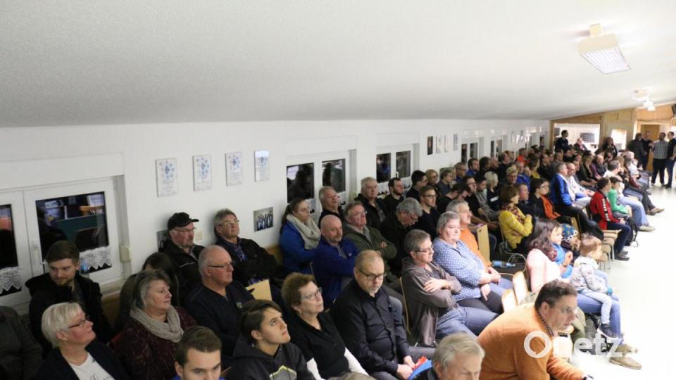 Die Plätze im Zuschauerraum waren alle besetzt. Bild: rpp