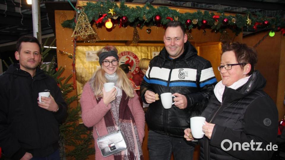 Eindrücke vom 33. Weihnachtsmarkt in Wiesau. Bild: wro