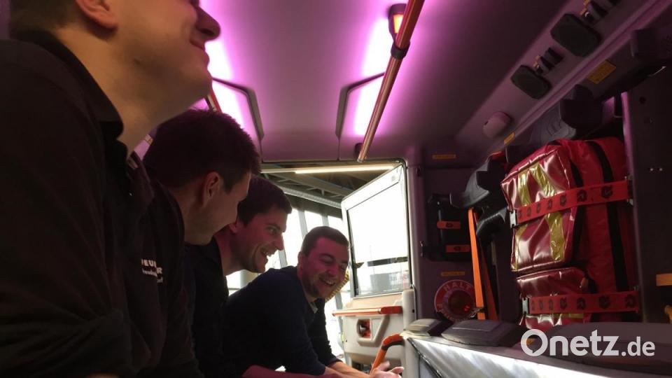 Die Feuerwehren Freudenberg-Wutschdorf und Schnaittenbach holen ihre neuen Löschgruppenfahrzeuge in Österreich ab. Bild: eik