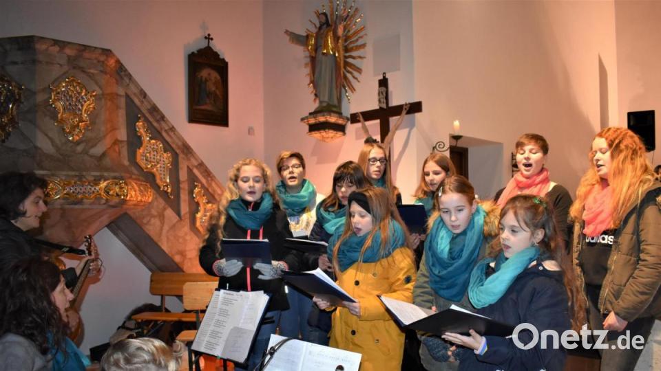 Adventssingen in der Hüttener Josefskirche. Bild: rgr