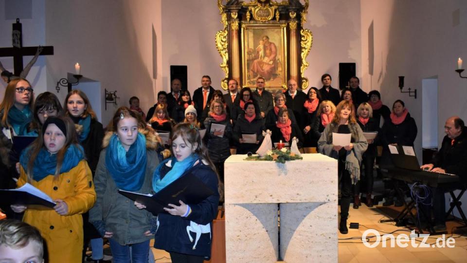 Adventssingen in der Hüttener Josefskirche. Bild: rgr