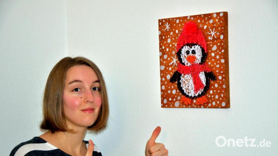 Fertig: Das Fadenbild hängt jetzt im Esszimmer. Bild: aja