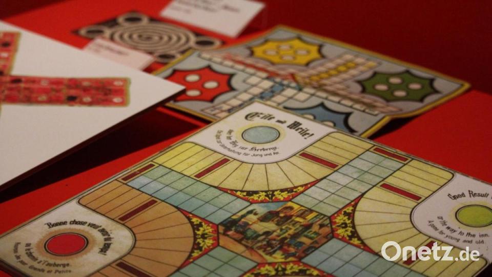 Am Anfang war das Kreuz: Eine frühe Version von Mensch ärgere Dich nicht. Bild: Dagmar Williamson