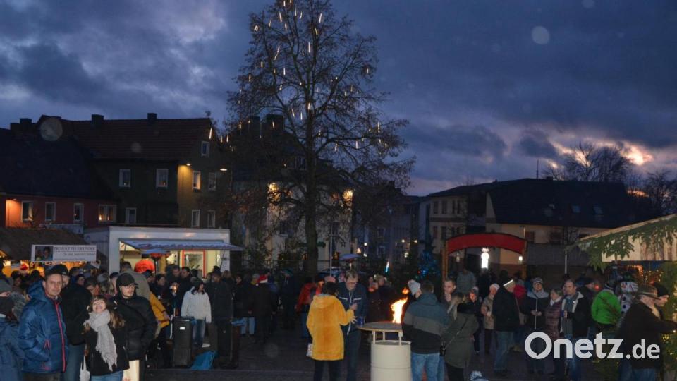 Ausweitet war dieses Mal das Marktgeschehen bis auf den unteren Bereich des Marktplatzes. Bild: jr