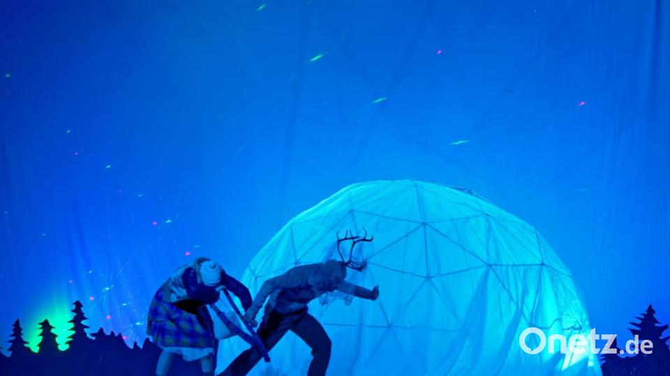 Das Münchener Agon-Theater liefert im Kettelerhaus eine Schneekönigin für die ganze Familie ab. Bild: tr
