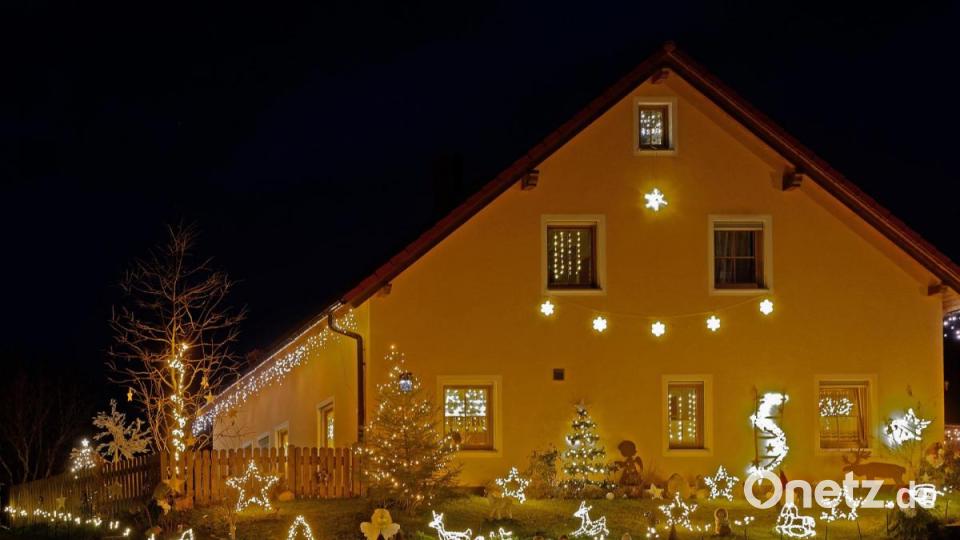 Weihnachtsbeleuchtungen im Stiftland. Bild: tr