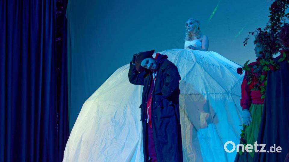 Das Münchener Agon-Theater liefert im Kettelerhaus eine Schneekönigin für die ganze Familie ab. Bild: tr