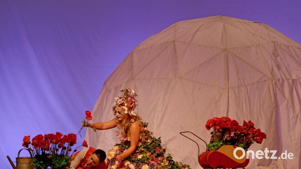 Das Münchener Agon-Theater liefert im Kettelerhaus eine Schneekönigin für die ganze Familie ab. Bild: tr