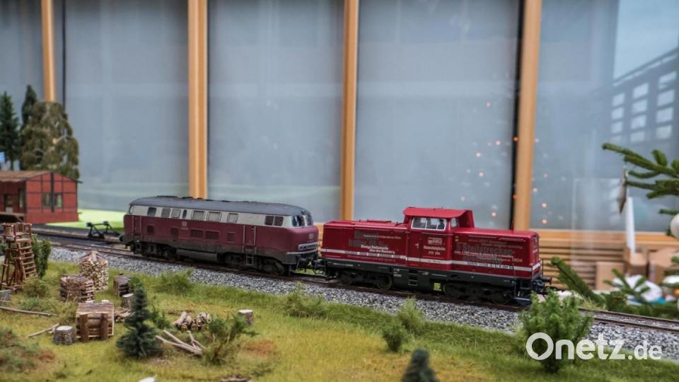 Eindrücke von der Adventsausstellung der Eisenbahnfreunde IC90. Bild: REINHOLD BUCHNER